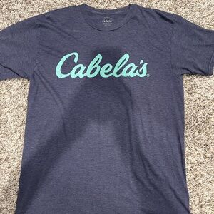 Size M Cabela’s shirt. Perfect condition.